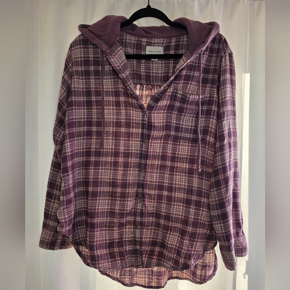 M American Eagle Outfitters Purple/mauve Plaid Shirt